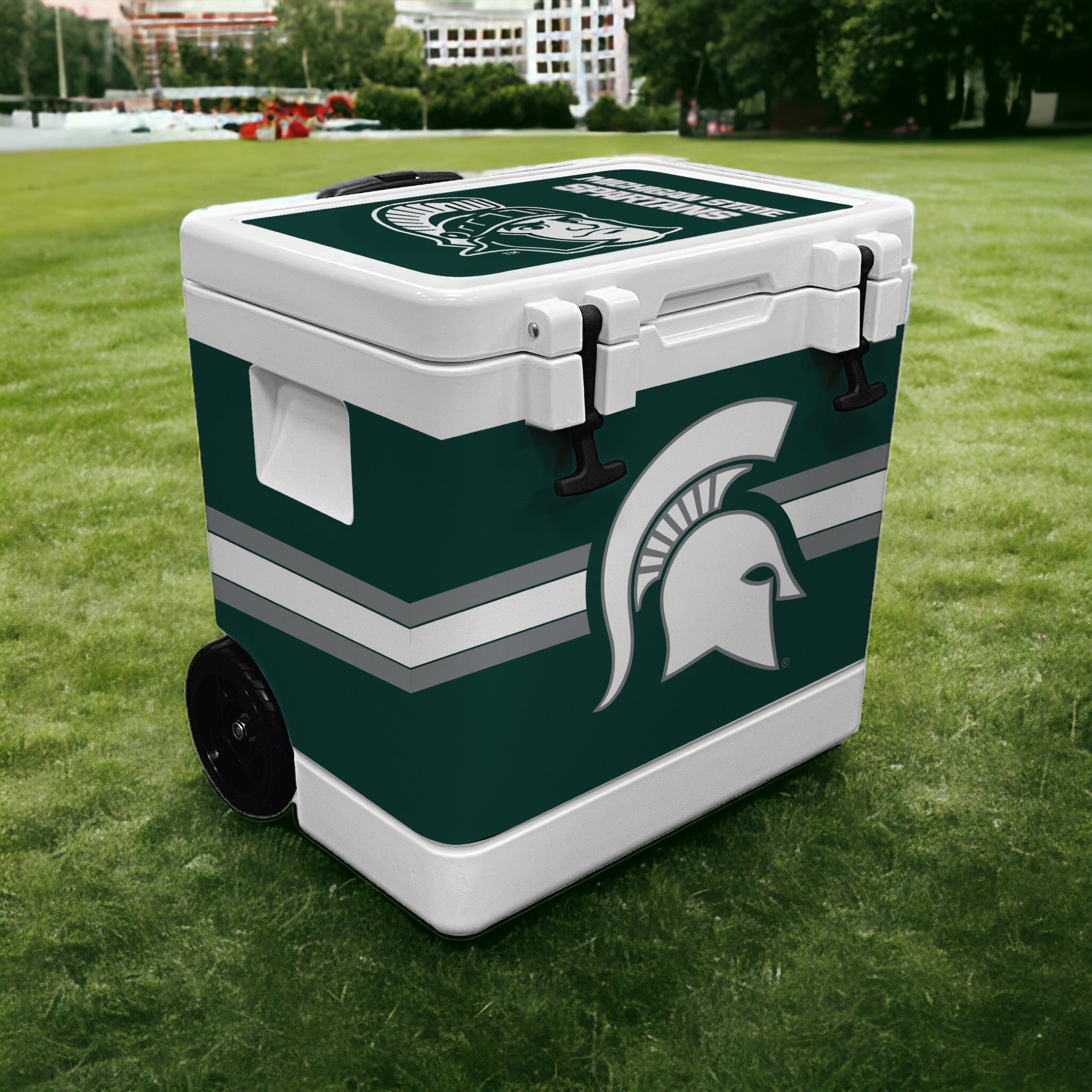 37qt Michigan State Spartans Rotomolded Wheeled Cooler