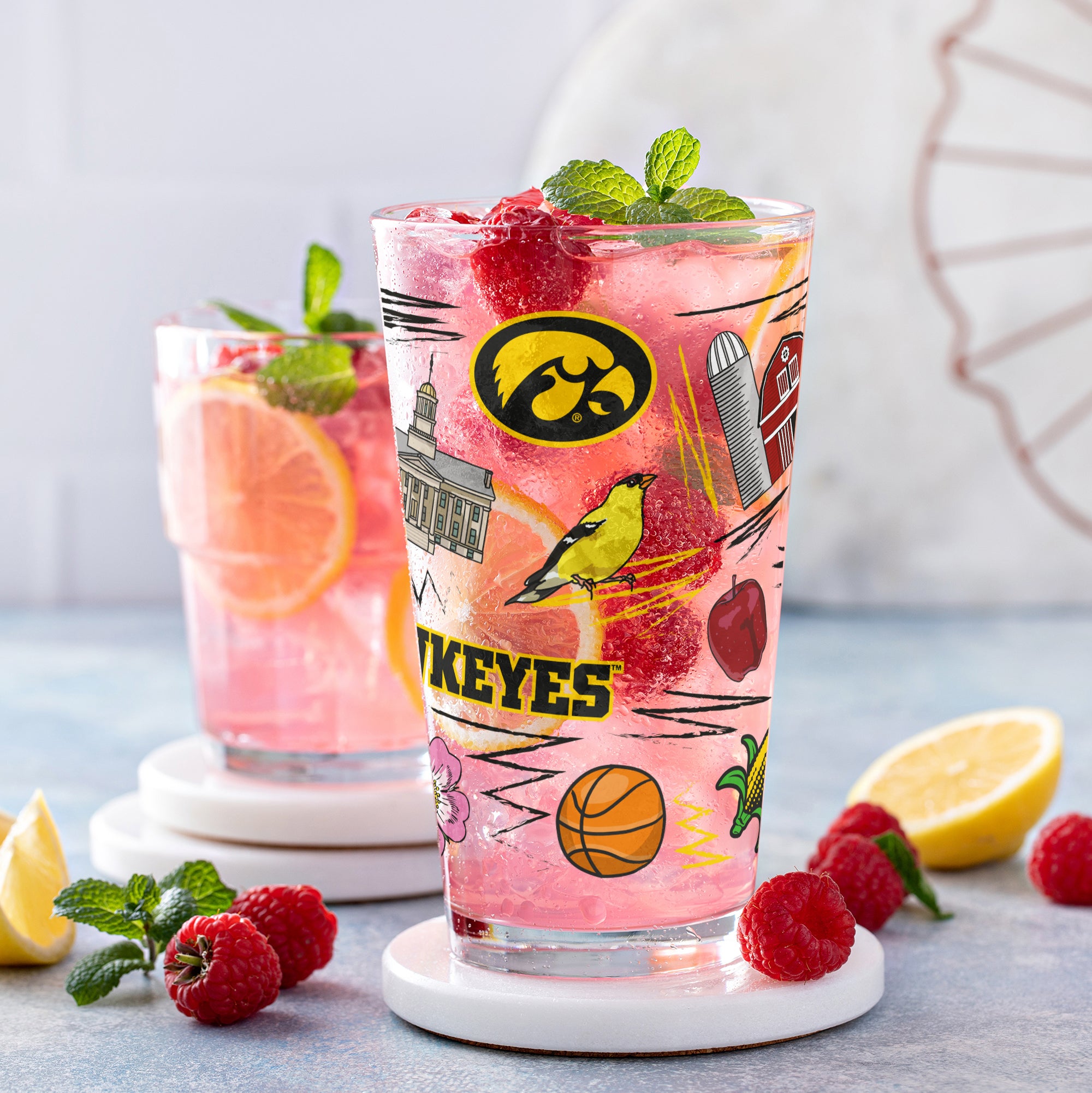 Set of 2 Iowa Hawkeyes Local 16oz Pints