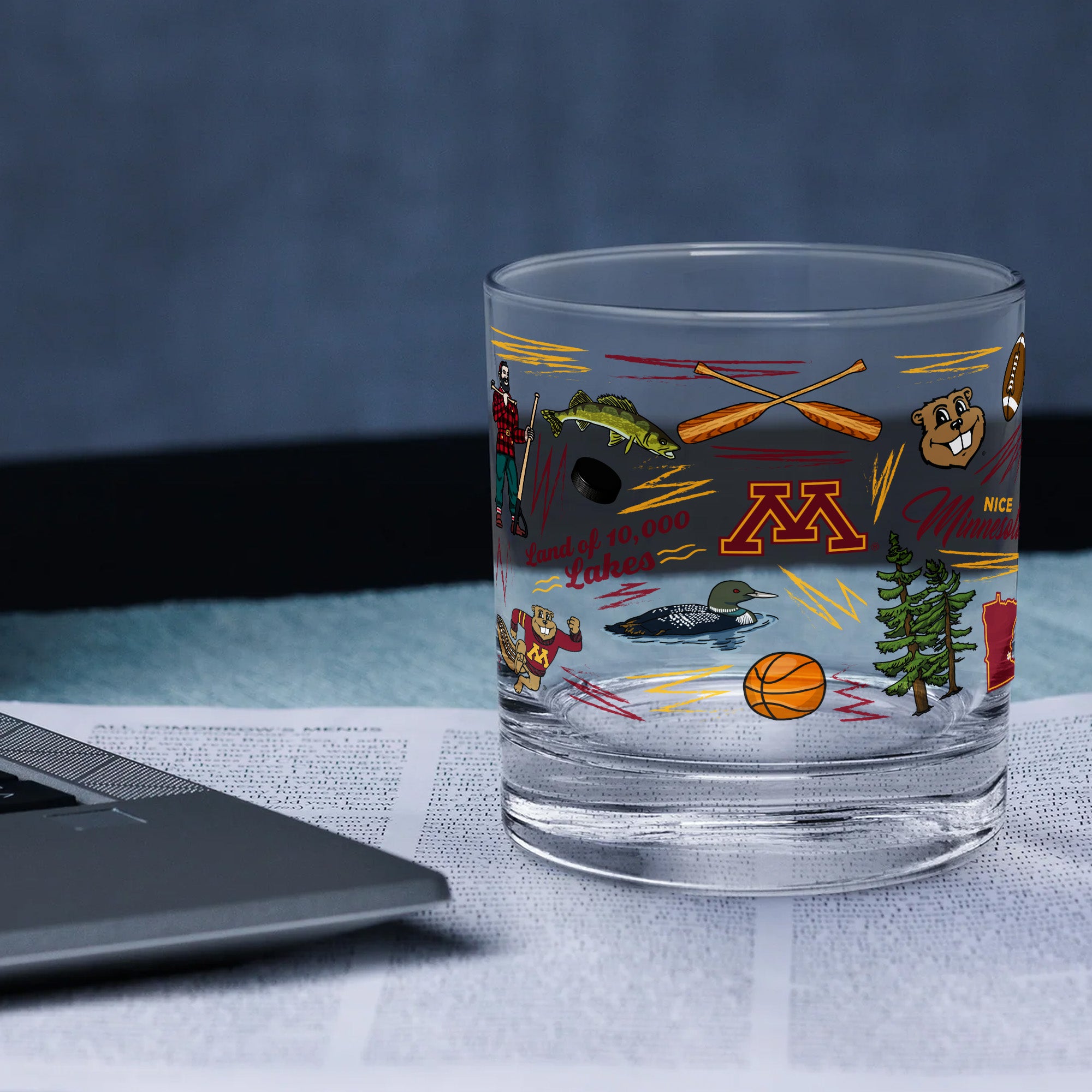 Set of 2 Minnesota Golden Gophers 14oz Local Rocks Glasses