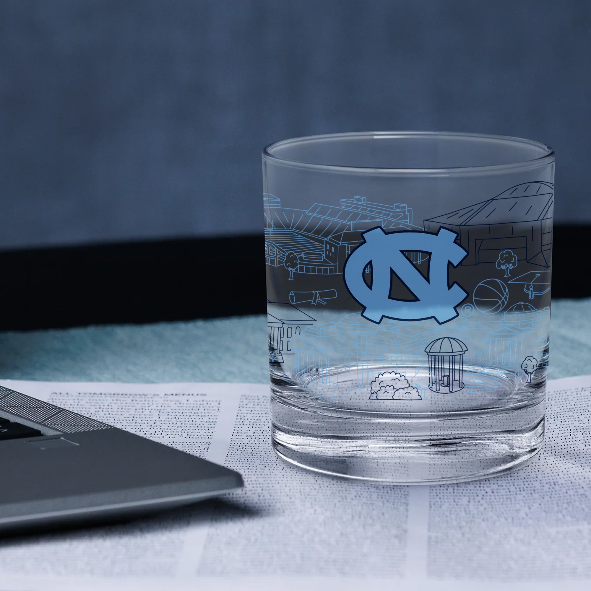 Set of 4 North Carolina Tar Heels Campus Line Art 14oz Rocks Glasses