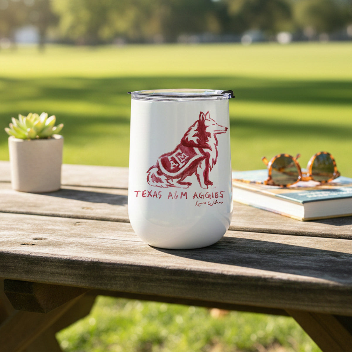 Texas A&M Aggies Mascot by Laura Wilcox 18oz Tumbler