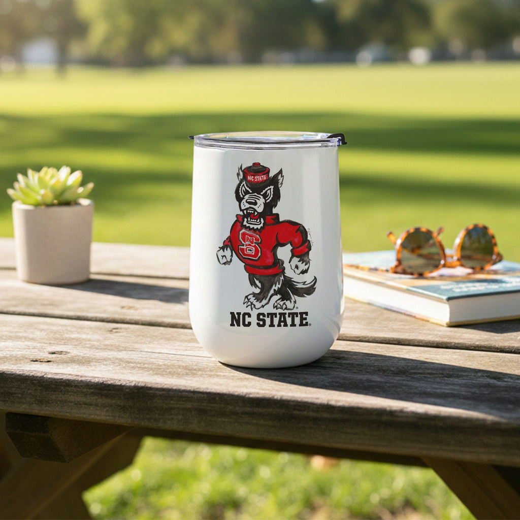 NC State Wolfpack Mascot by Laura Wilcox 18oz Tumbler