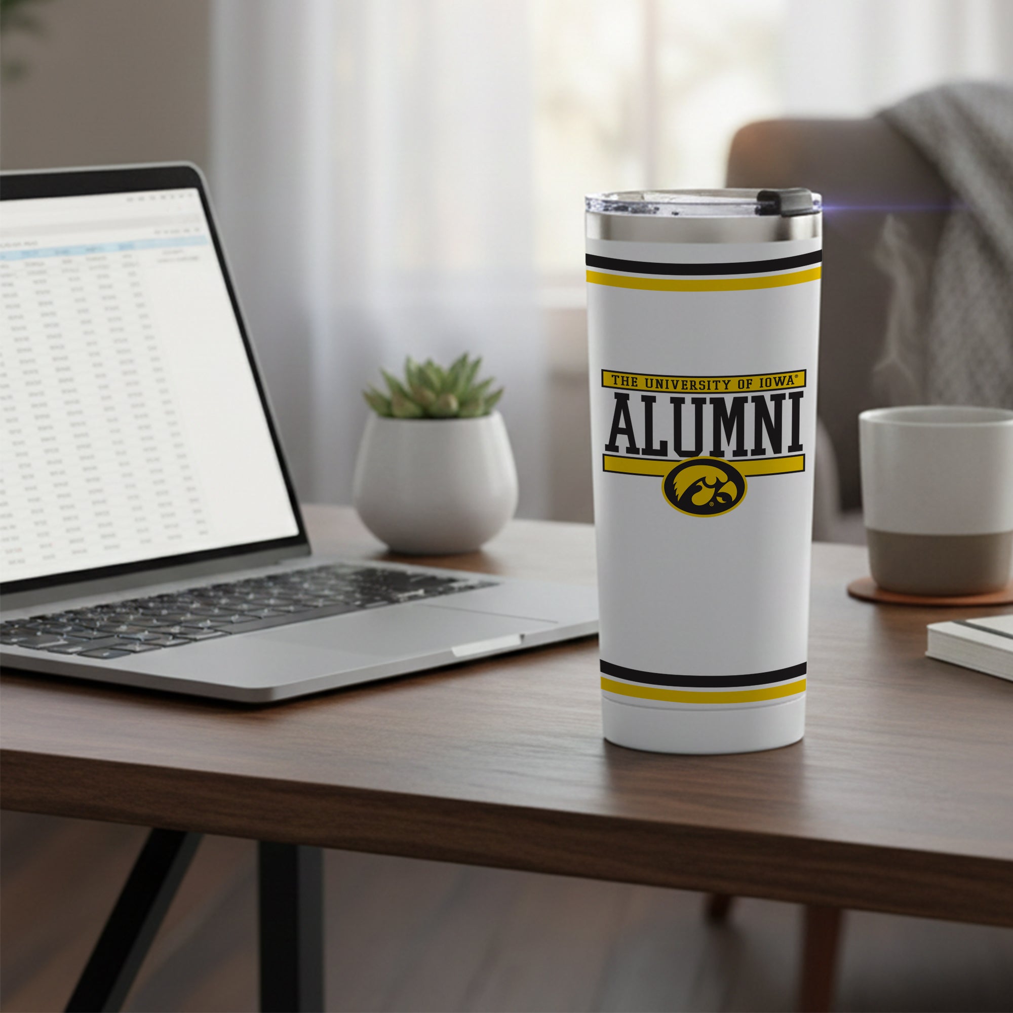 24OZ Iowa Hawkeyes Alumni Tumbler