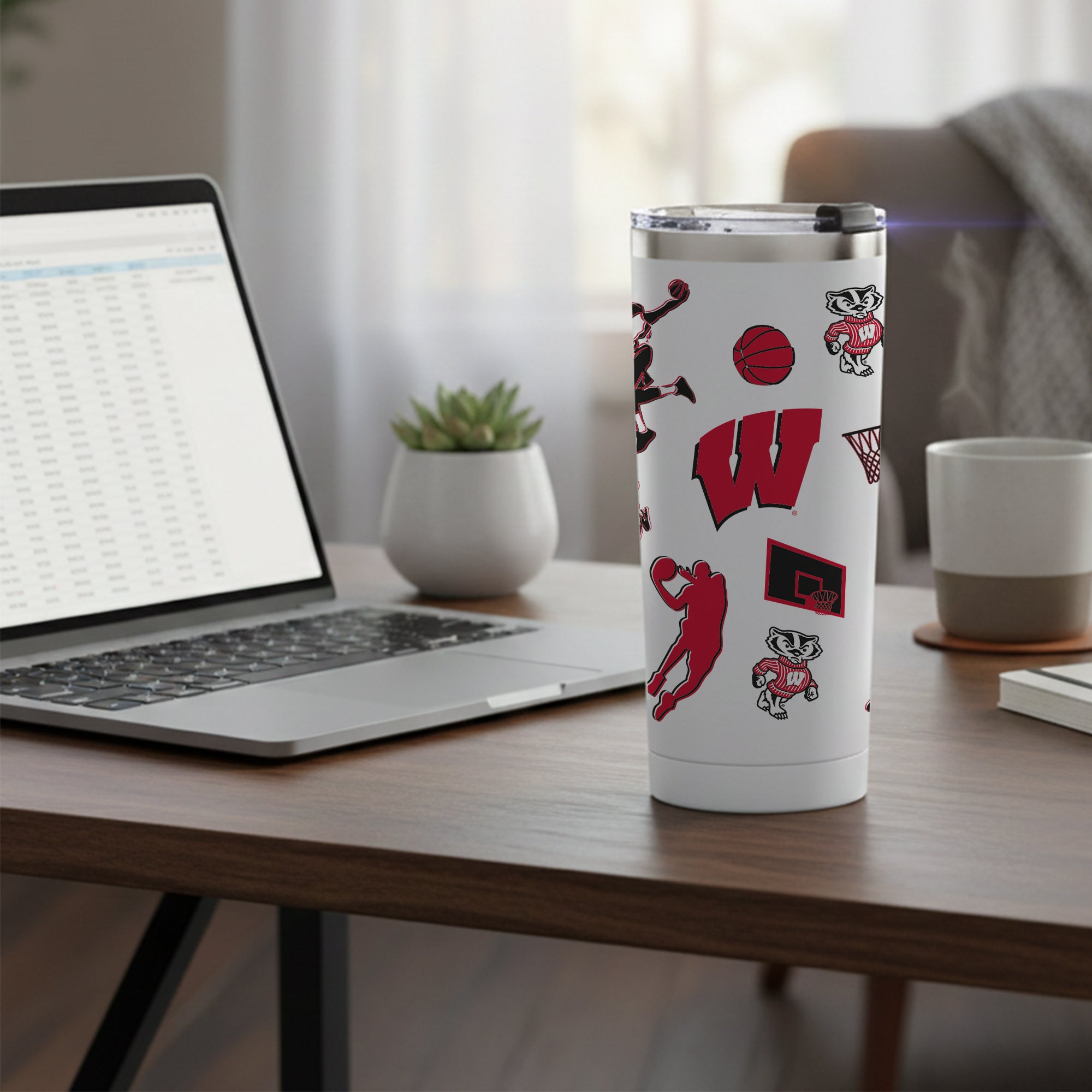 24oz Wisconsin Badgers Basketball Sketch Tumbler