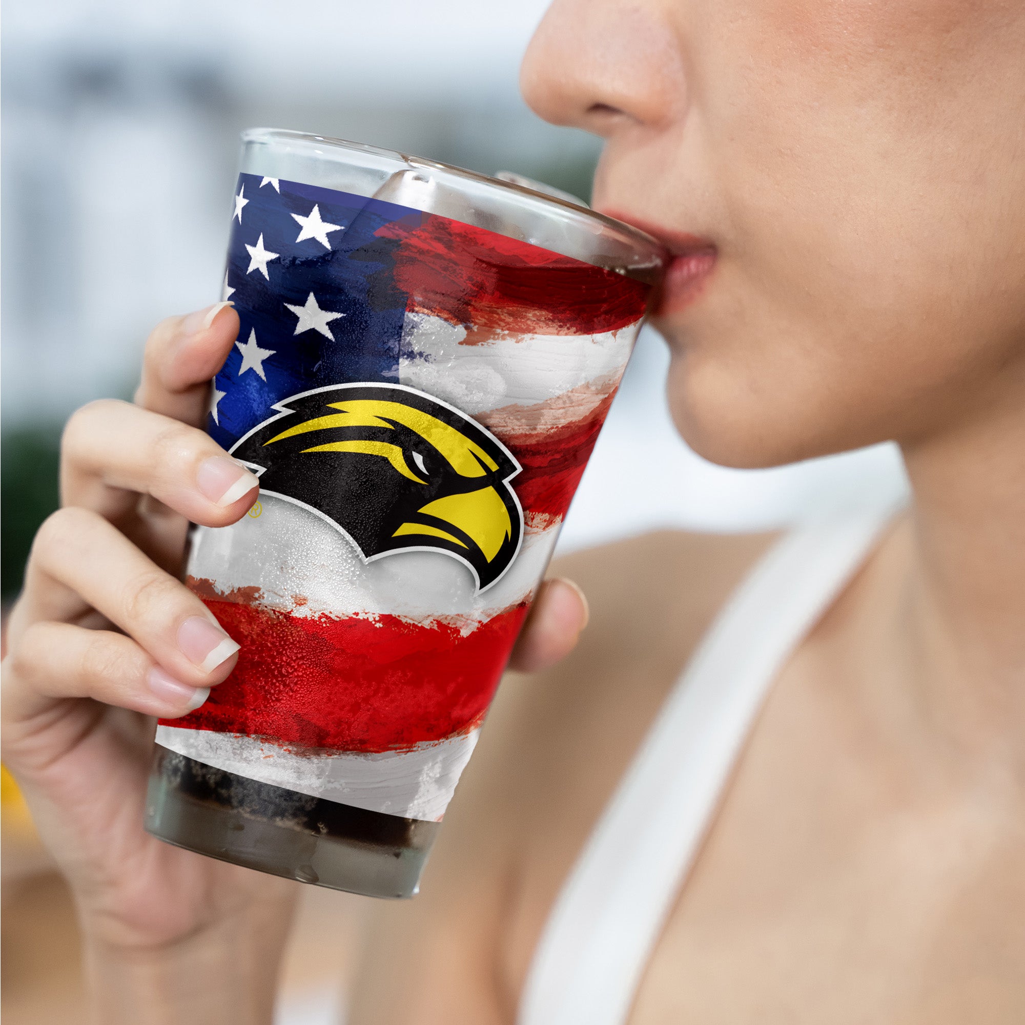 Set of 2 Southern Miss Golden Eagles 16oz Americana Pints