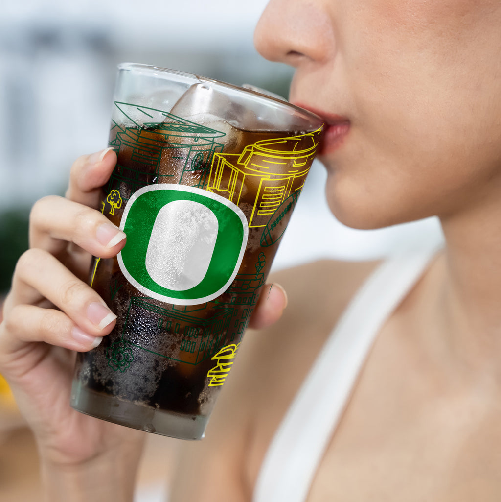 Set of 2 Oregon Ducks Campus Line Art 16oz Pints