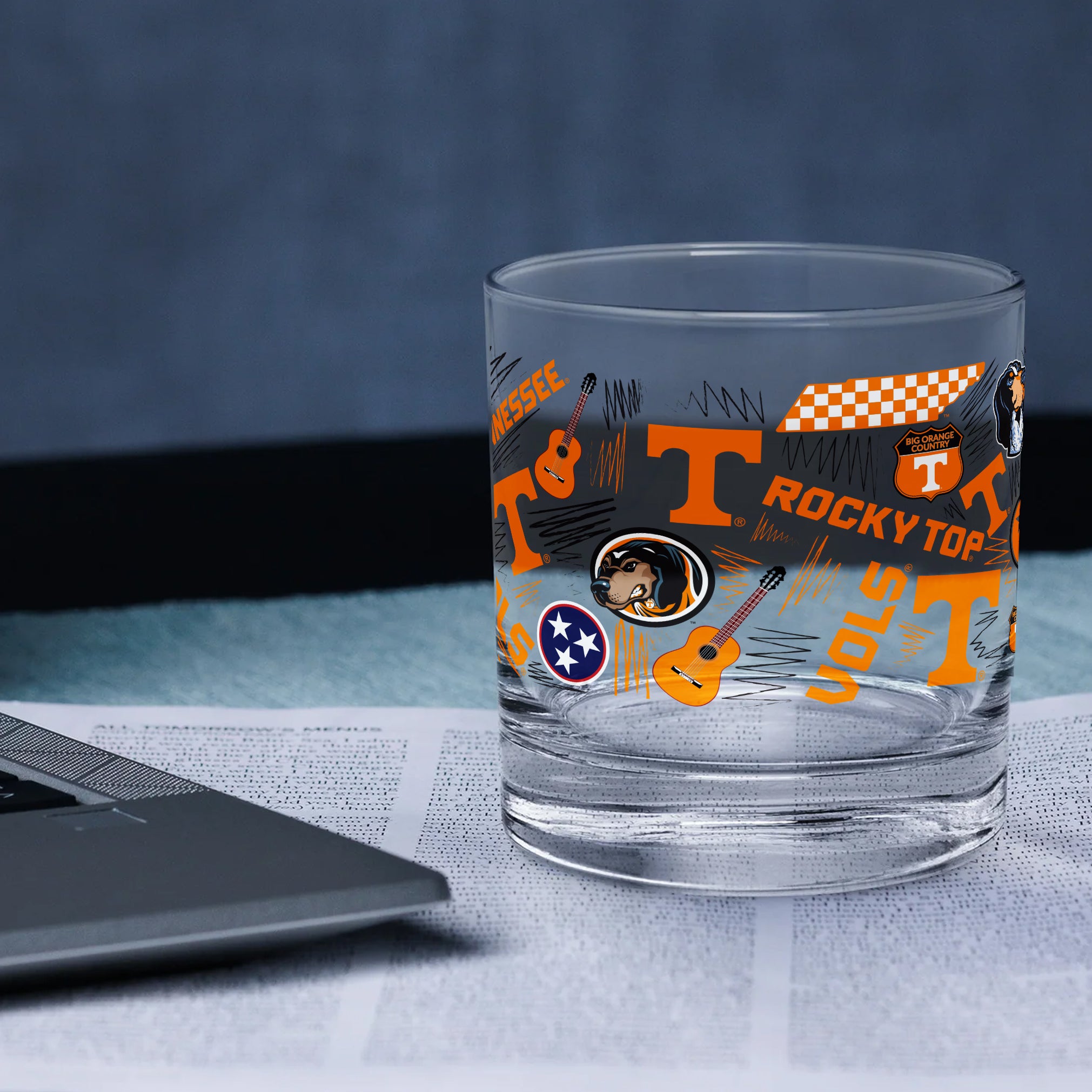 Set of 2 Tennessee Volunteers 14oz Local Rocks Glasses