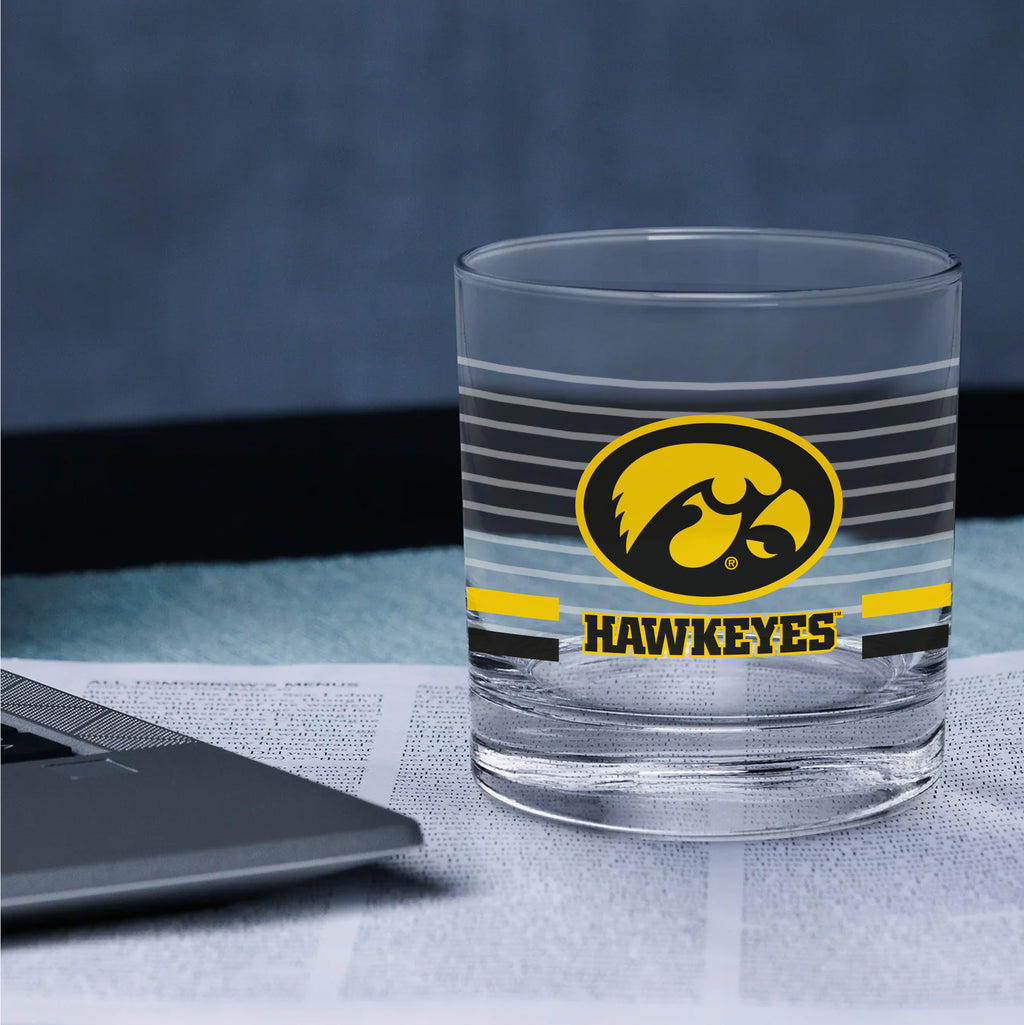 Set of 2 Iowa Hawkeyes 14oz Ring Rocks Glasses