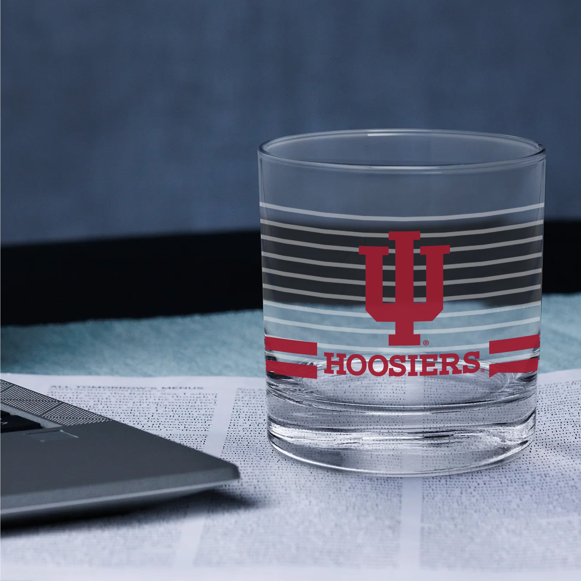 Set of 2 Indiana Hoosiers 14oz Ring Rocks Glasses