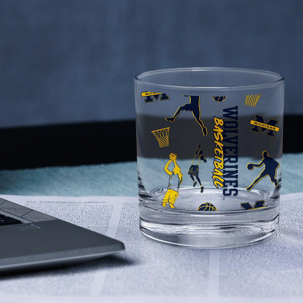 Set of 2 Michigan Wolverines Basketball Sketch 14oz Rocks Glasses