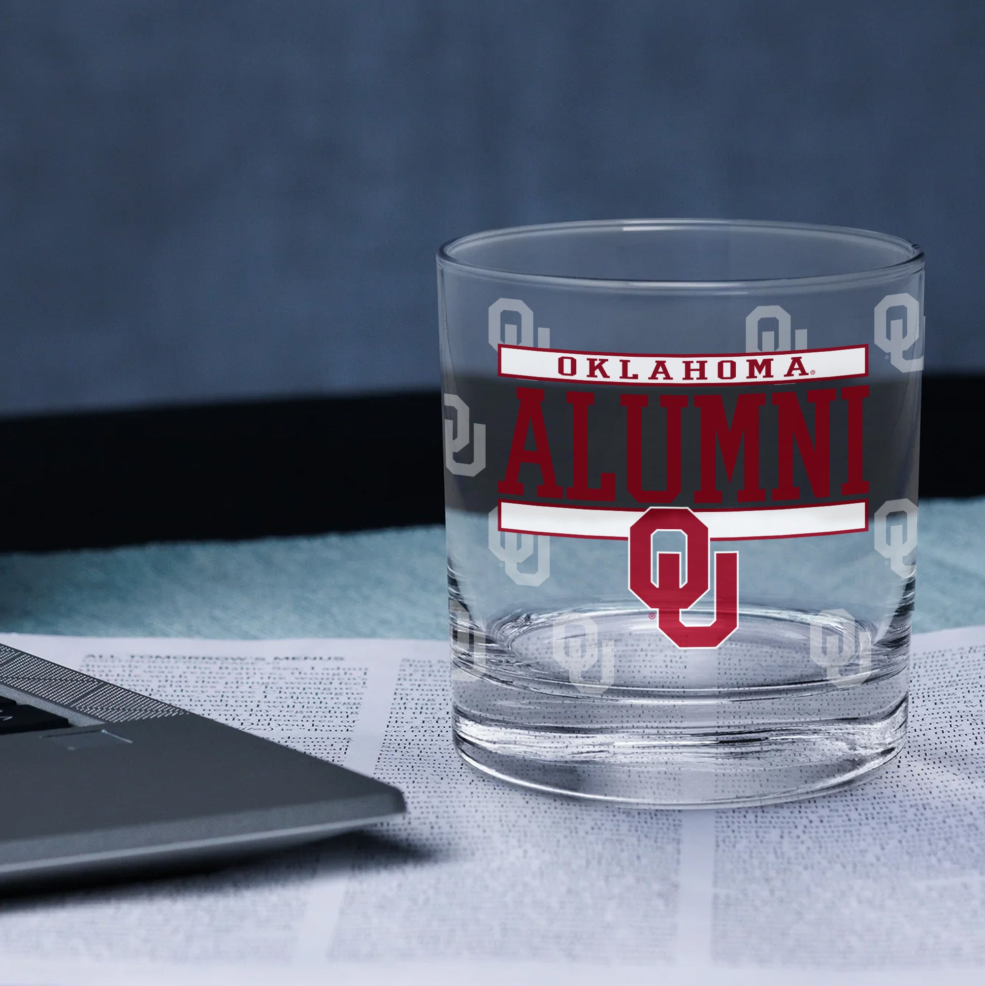 Set of 2 Oklahoma Sooners 14oz Alumni Rocks Glasses
