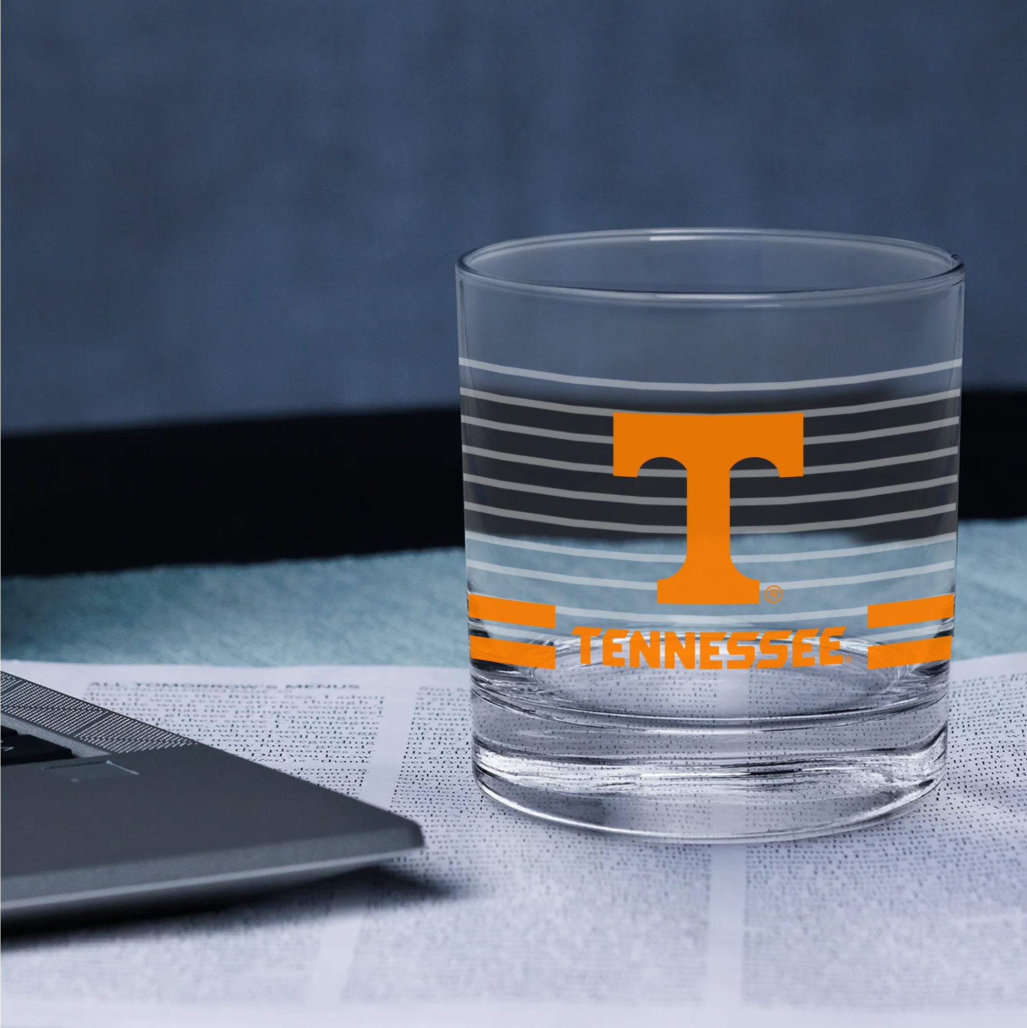 Set of 2 Tennessee Volunteers 14oz Ring Rocks Glasses