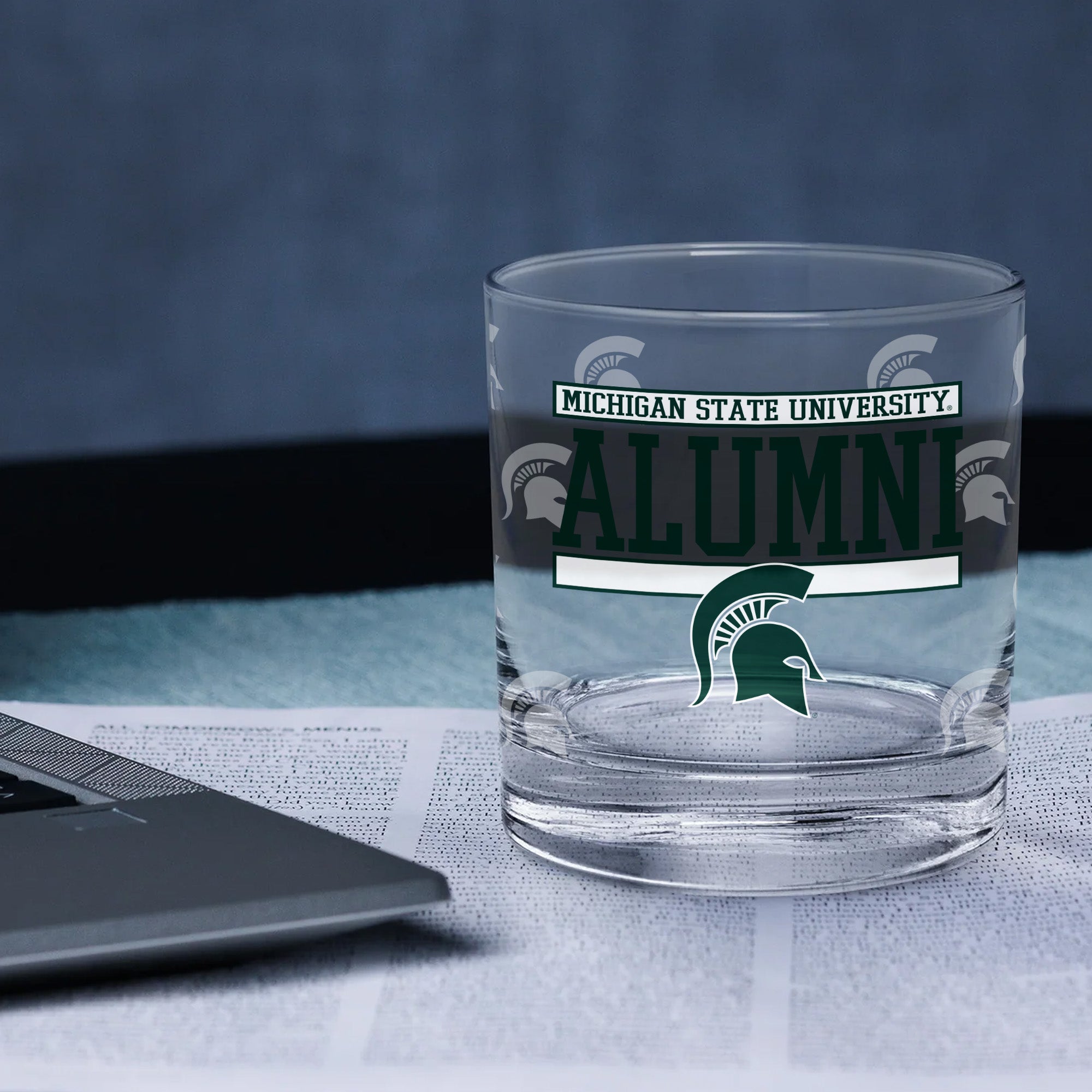 Set of 2 Michigan State Spartans 14oz Alumni Rocks Glasses