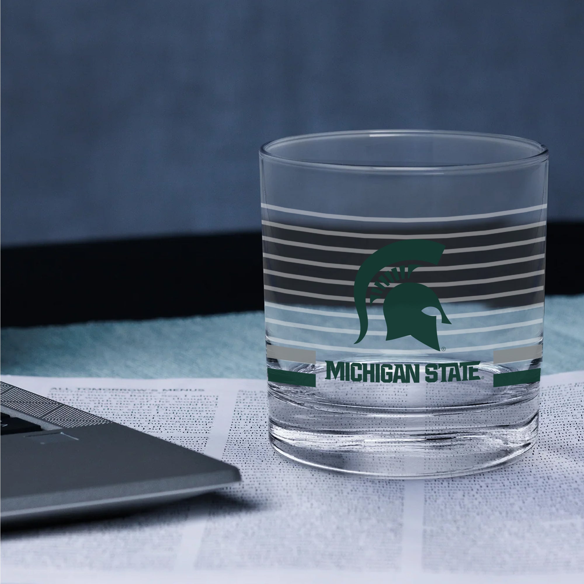 Set of 2 Michigan State Spartans 14oz Ring Rocks Glasses
