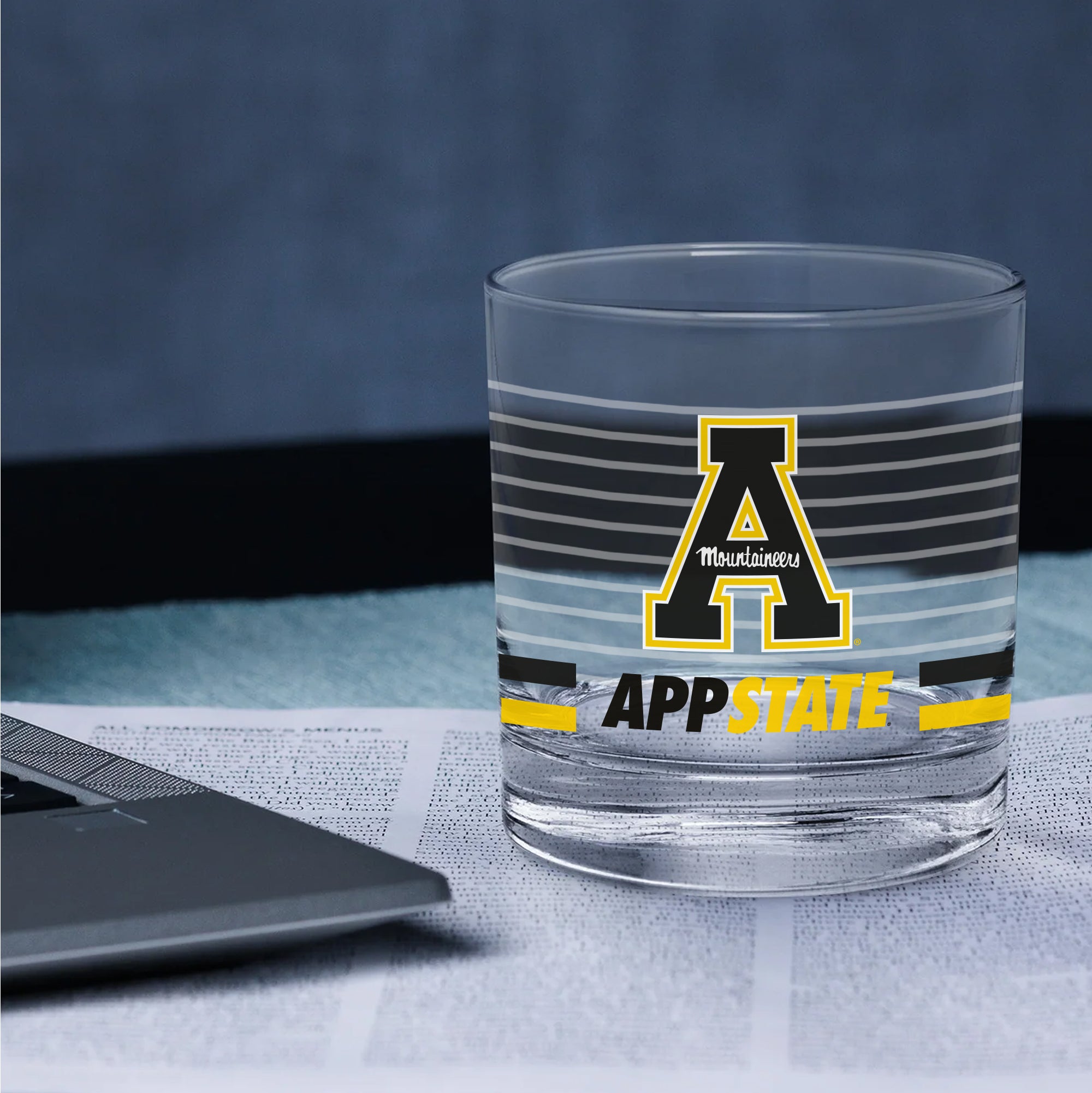 Set of 2 App State Mountaineers 14oz Ring Rocks Glasses