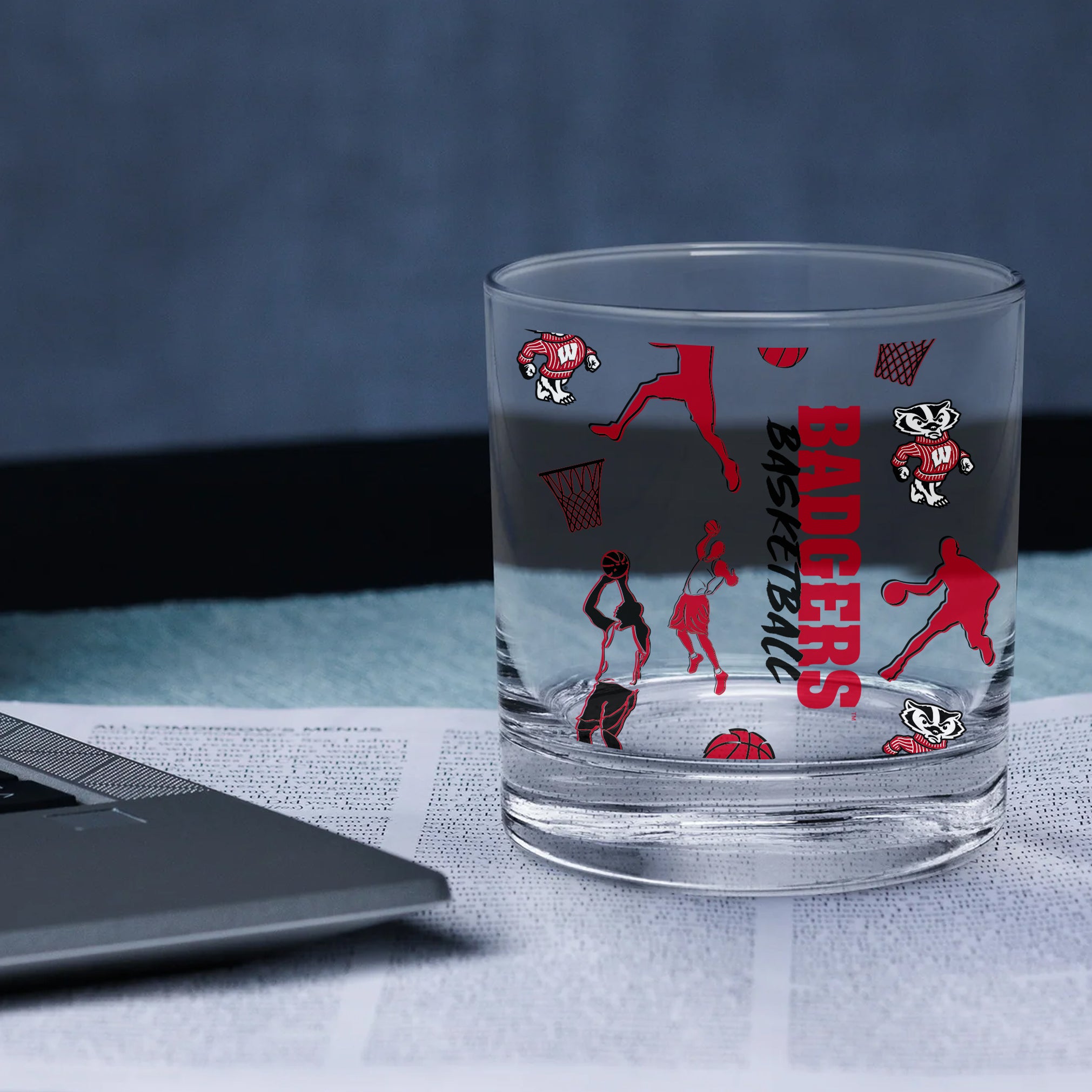 Set of 2 Wisconsin Badgers Sketch 14oz Rocks Glasses