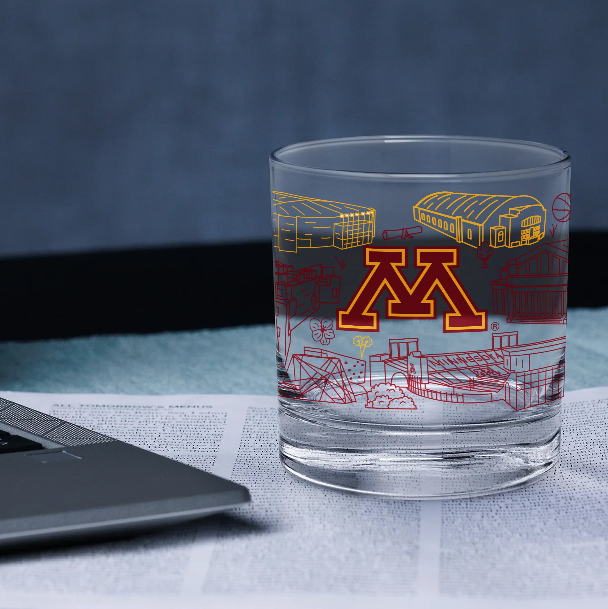 Set of 2 Minnesota Golden Gophers Campus Line Art 14oz Rocks Glasses