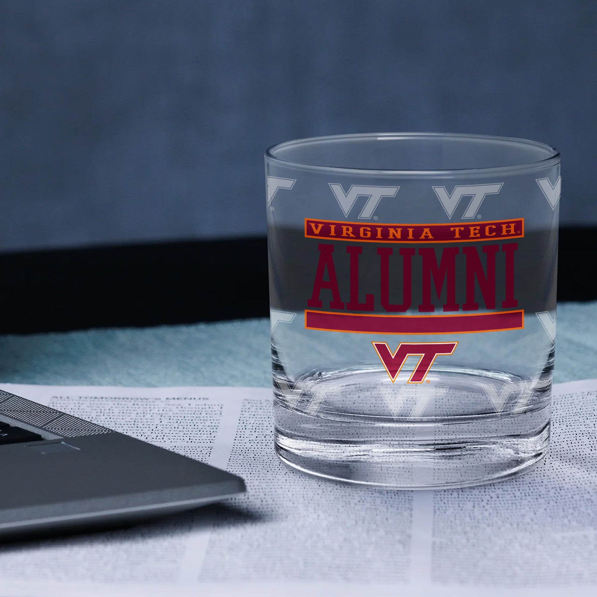 Set of 2 Virginia Tech Hokies 14oz Alumni Rocks Glasses