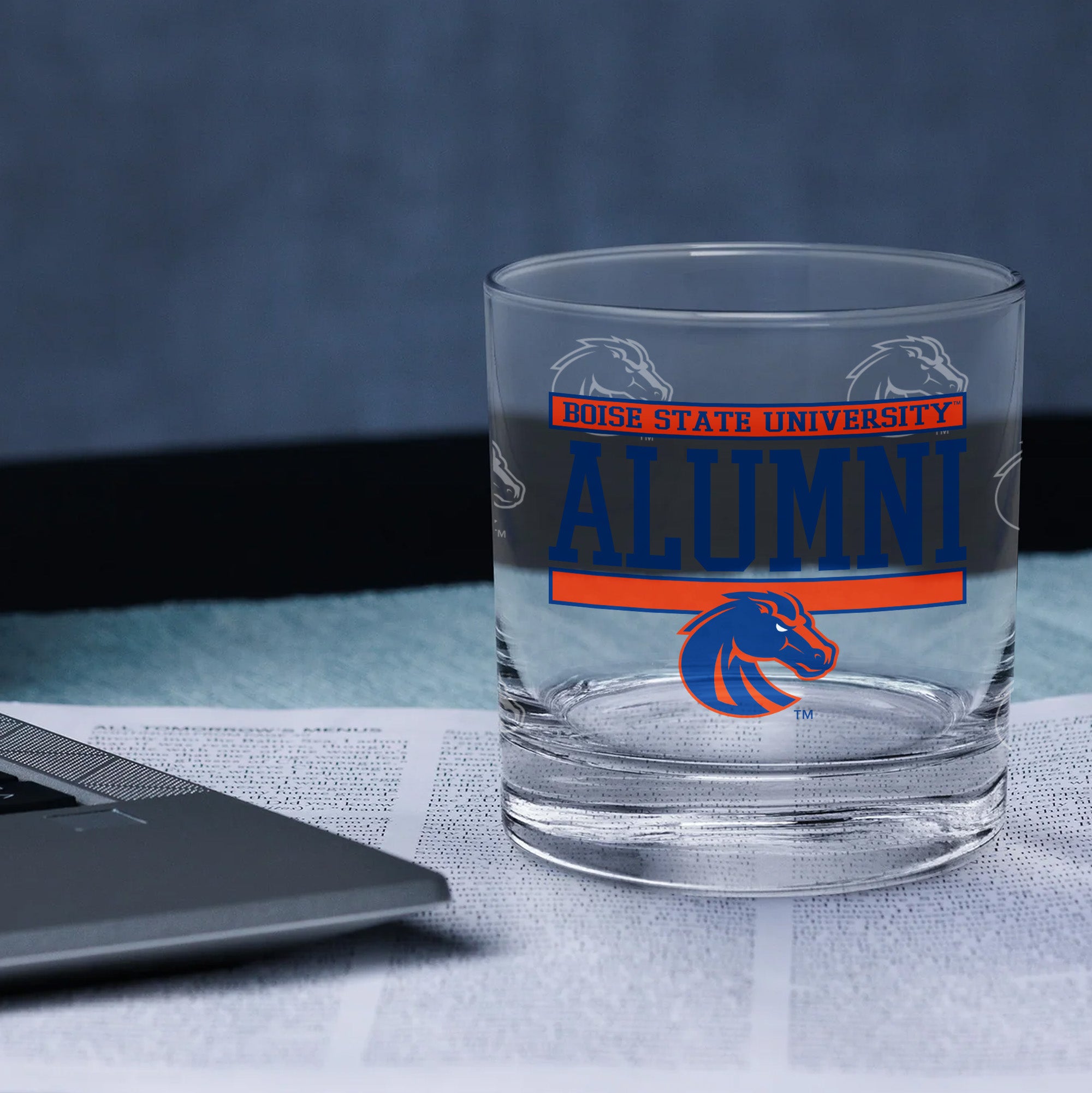 Set of 2 Boise State Broncos 14oz Alumni Rocks Glasses