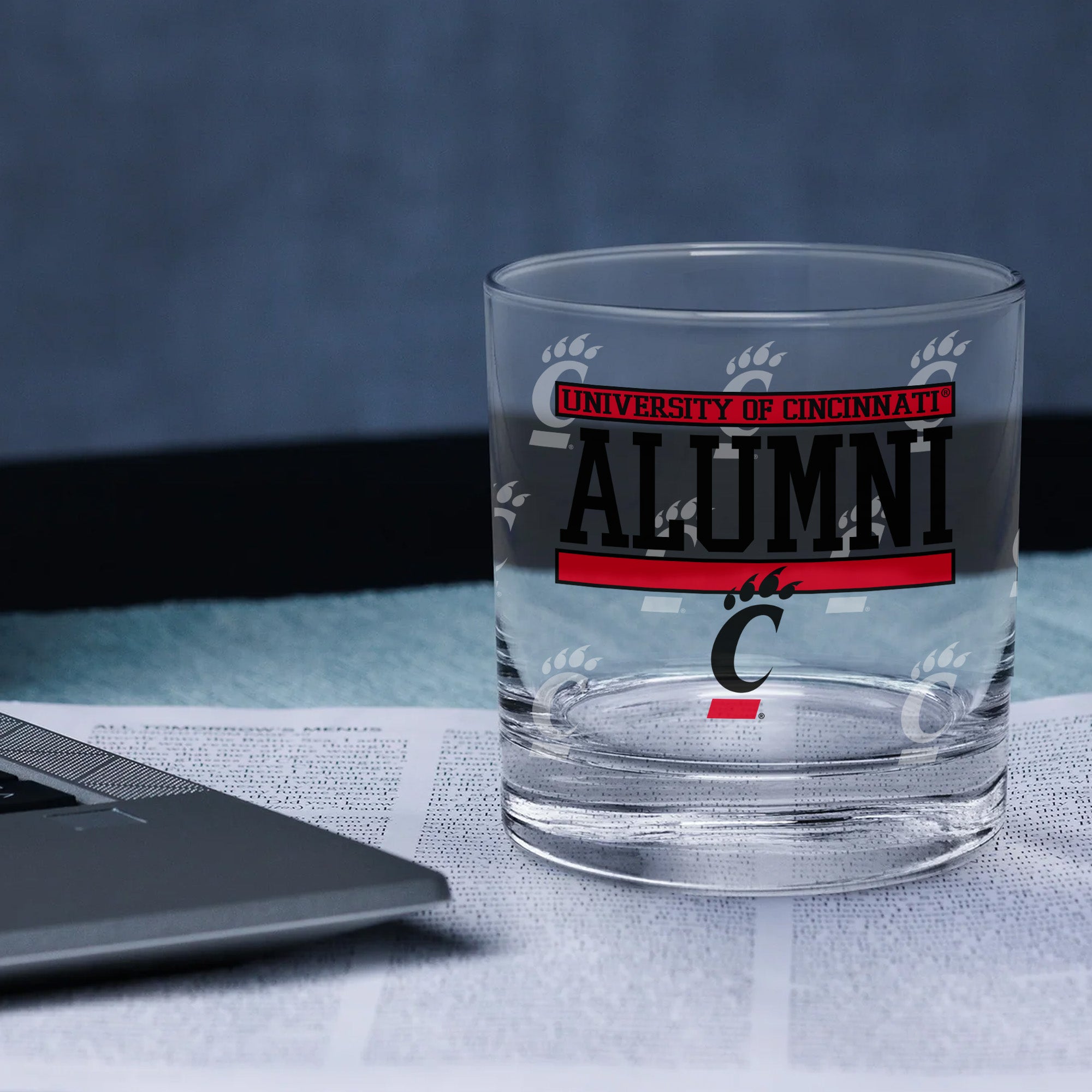 Set of 2 Cincinnati Bearcats 14oz Alumni Rocks Glasses