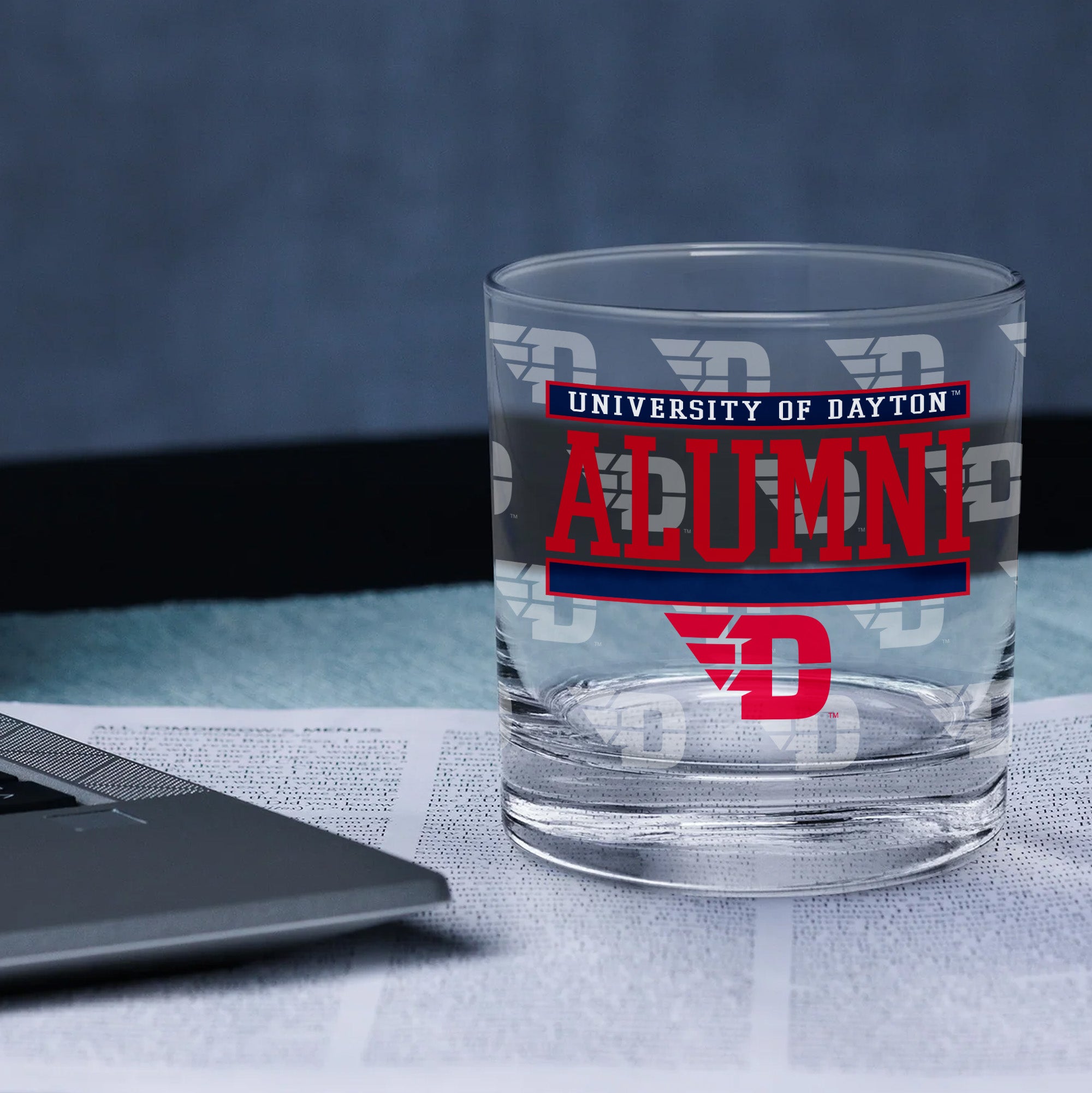Set of 2 Dayton Flyers 14oz Alumni Rocks Glasses