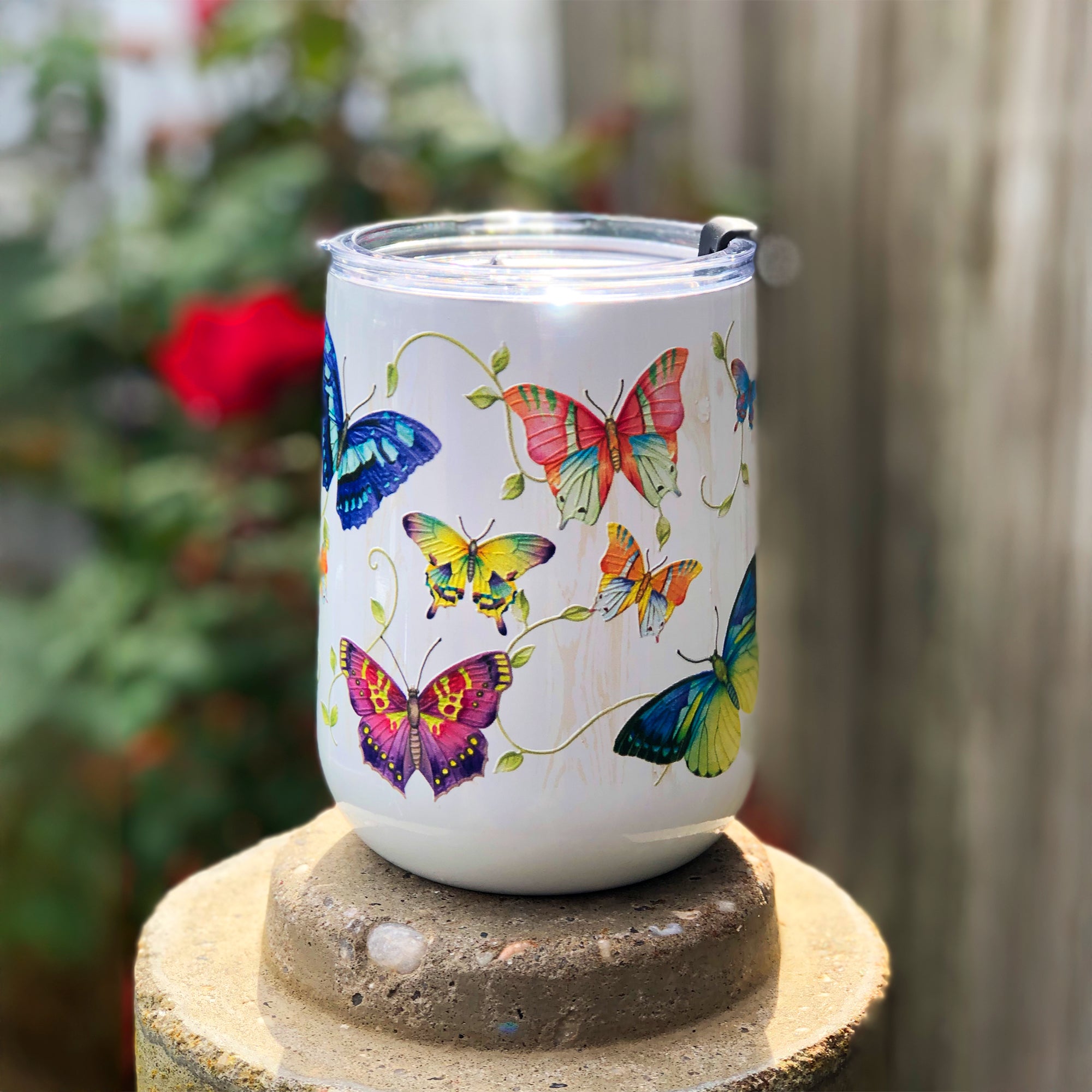 Butterflies 18 oz Curved Tumbler