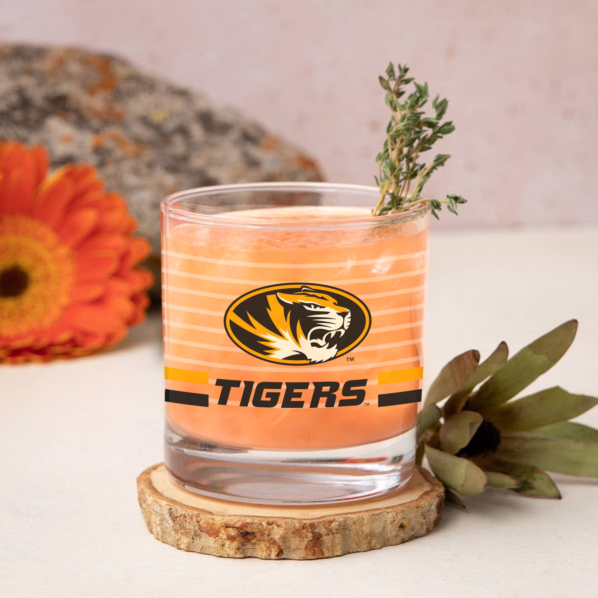 Set of 2 Missouri Tigers 14oz Ring Rocks Glasses