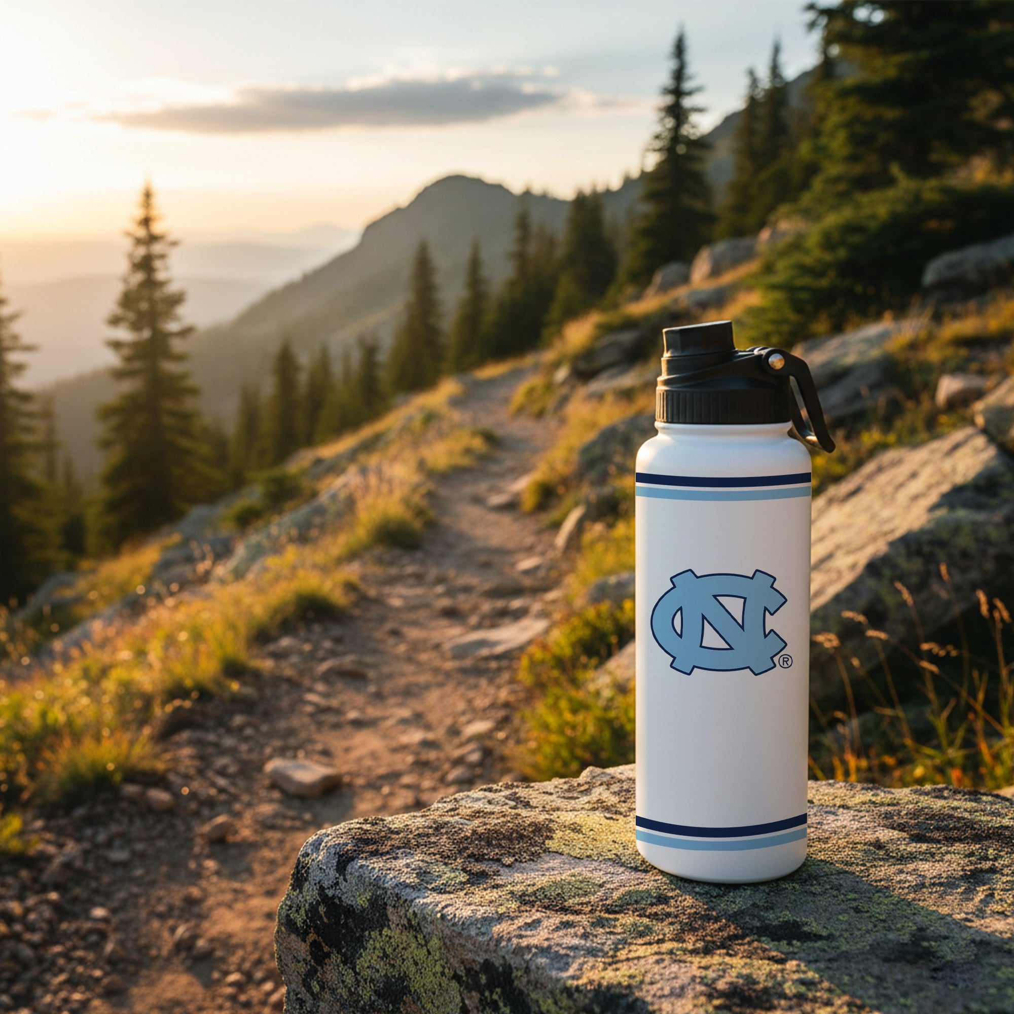 34oz North Carolina Tar Heels Alumni Aqua Bottle