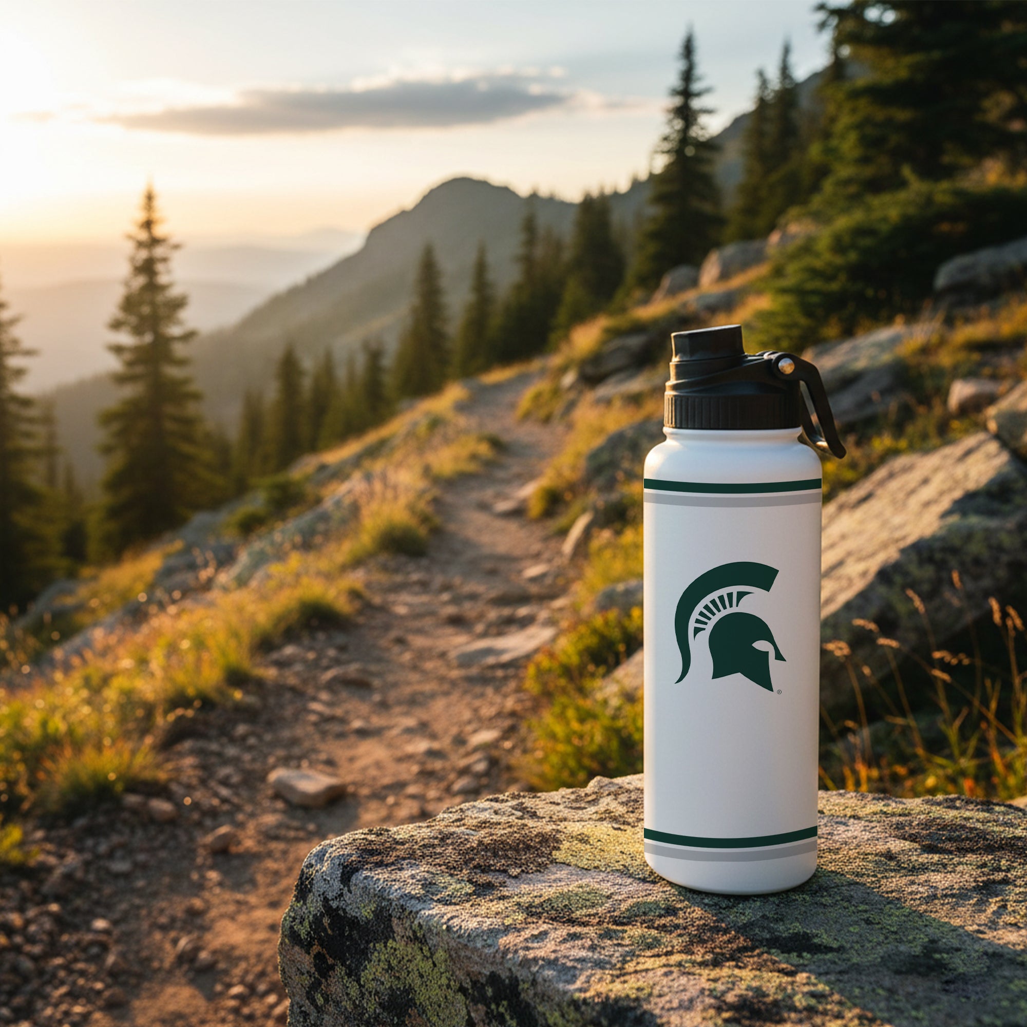 34oz Michigan State Spartans Alumni Aqua Bottle
