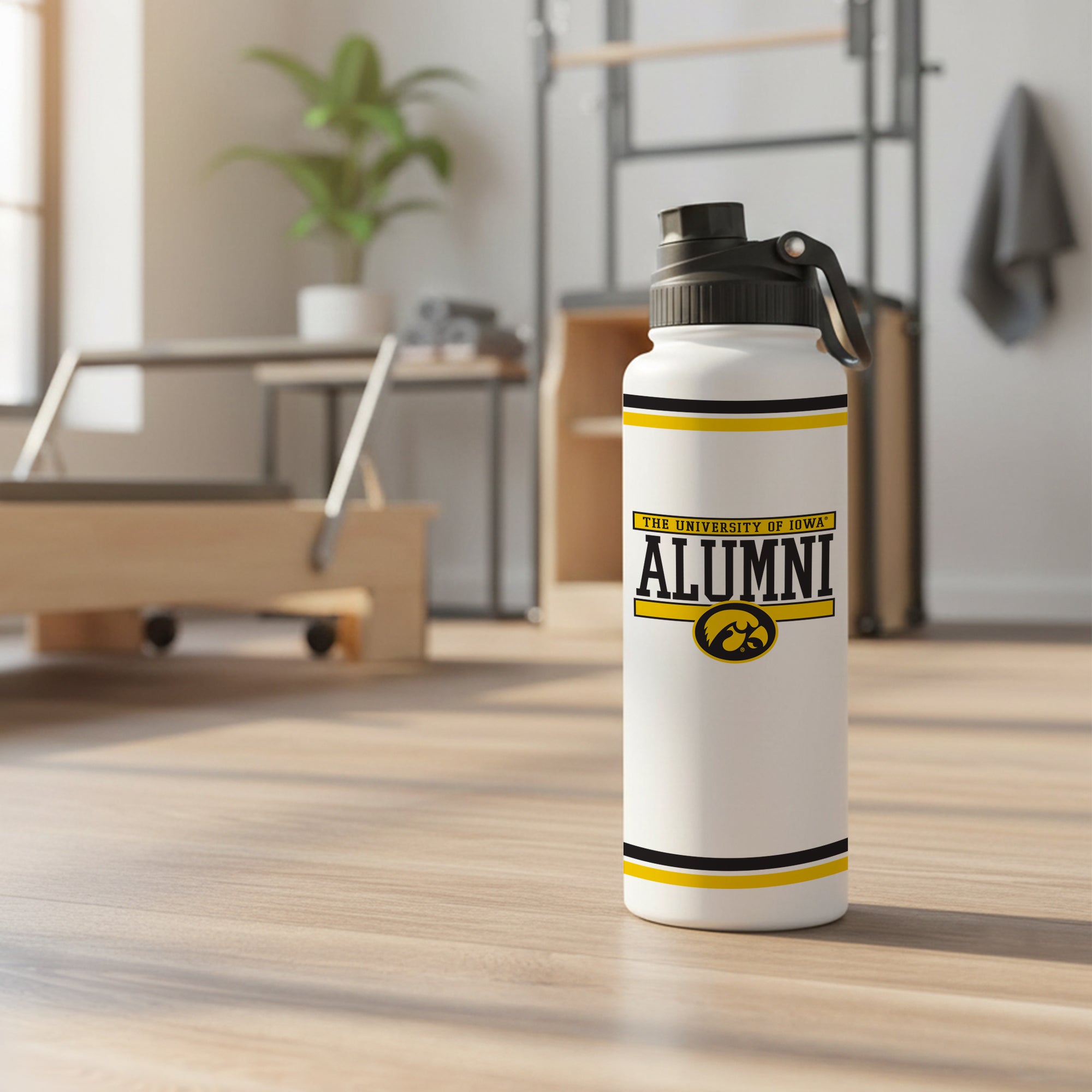 34oz Iowa Hawkeyes Alumni Aqua Bottle