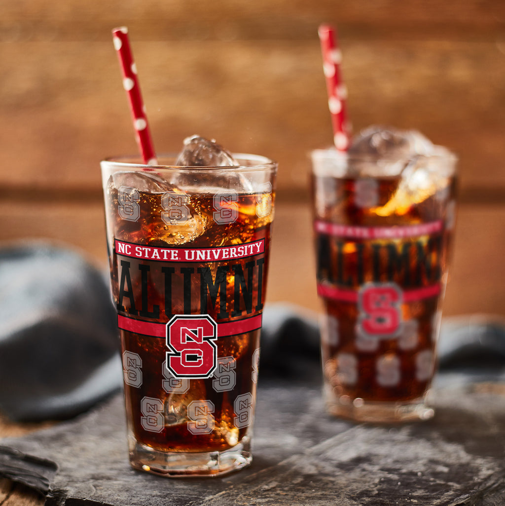 Set of 2 NC State Wolfpack 16oz Alumni Pints