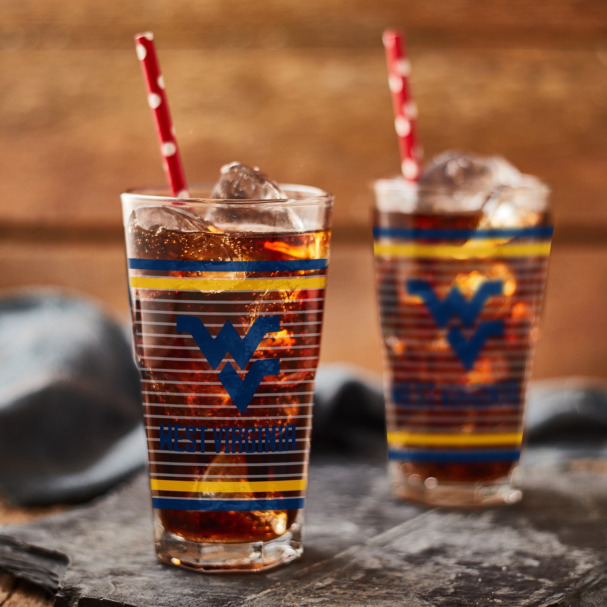 Set of 2 West Virginia Mountaineers 16oz Ring Pints