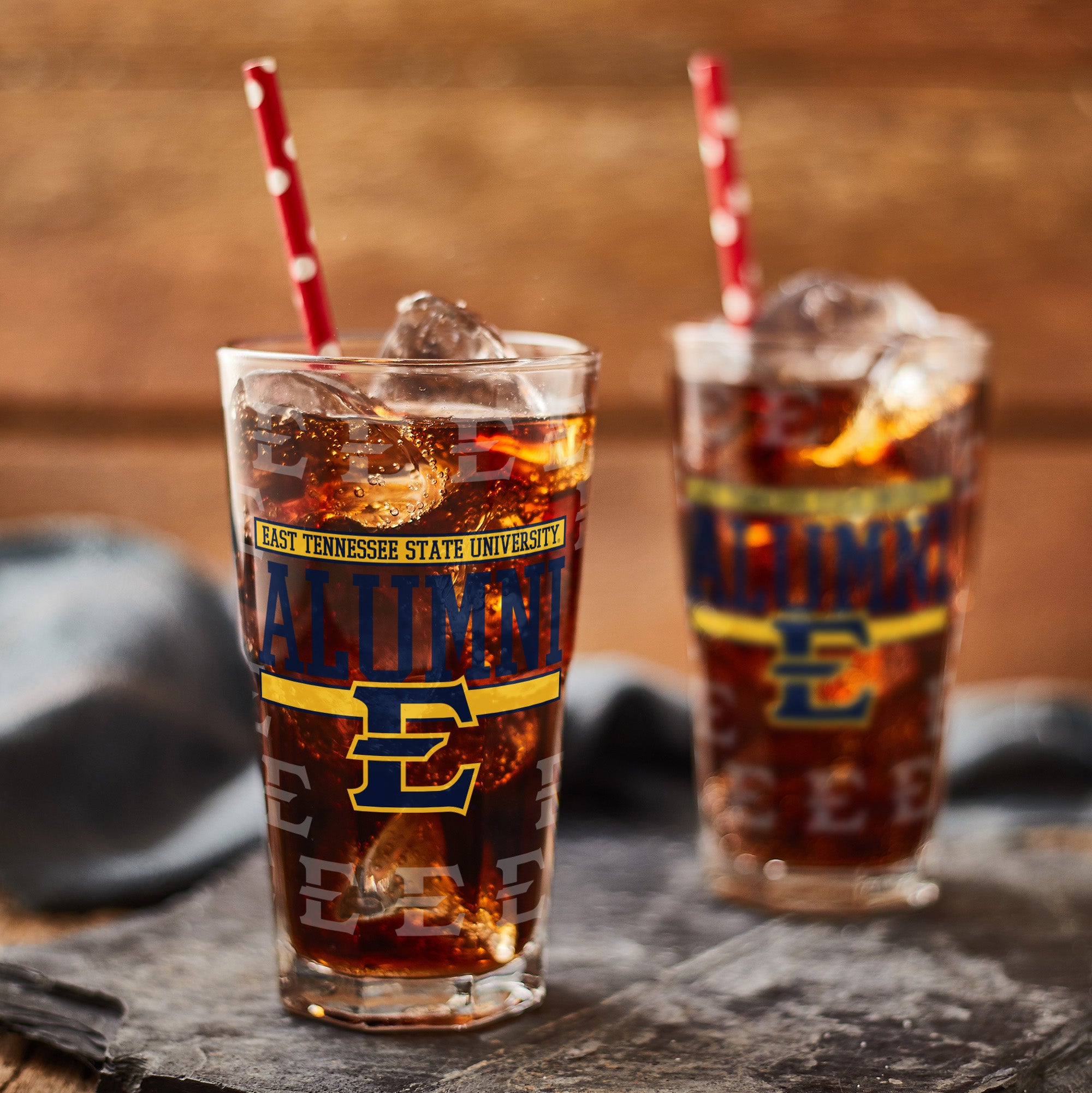 Set of 2 East Tennessee Buccaneers 16oz Alumni Pints