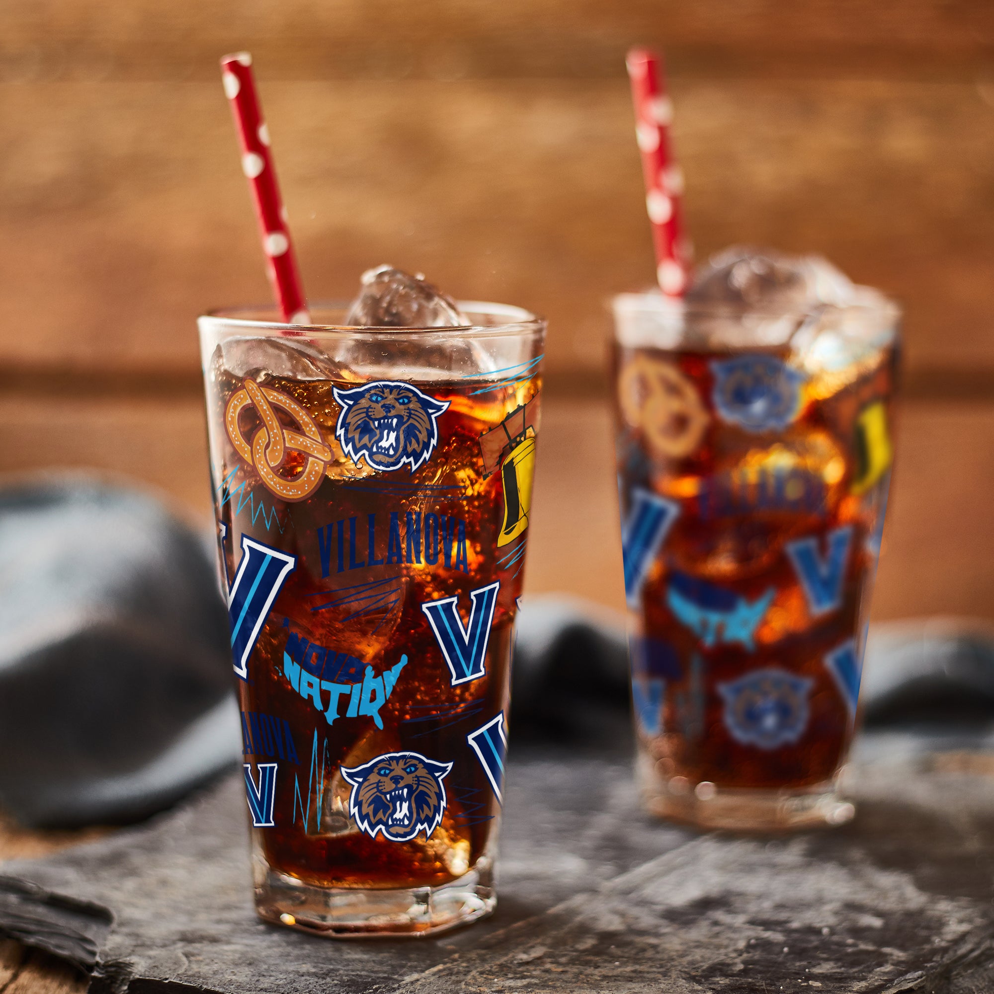 Set of 2 Villanova Wildcats Local 16oz Pints