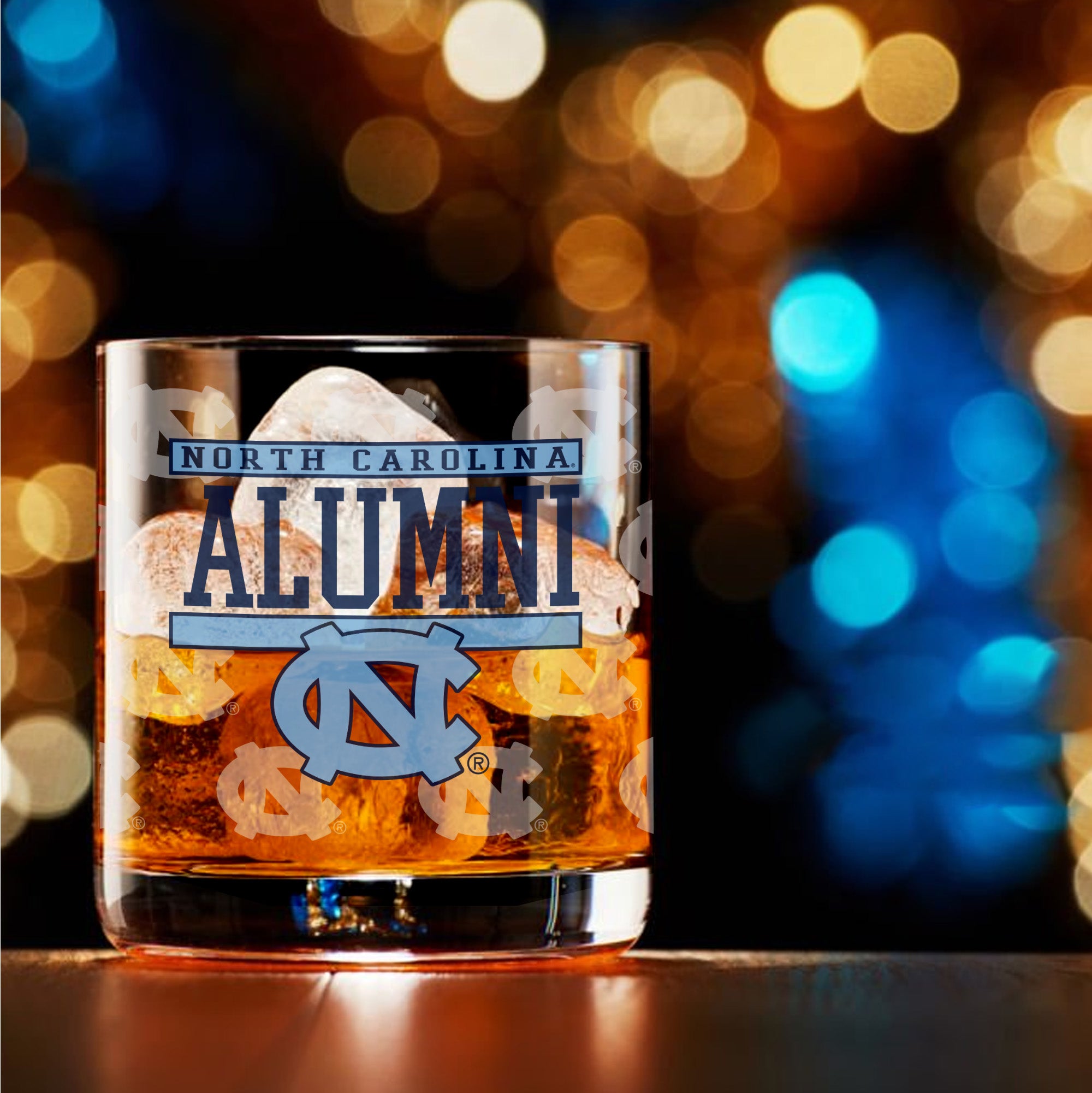 Set of 2 North Carolina Tar Heels 14oz Alumni Rocks Glasses