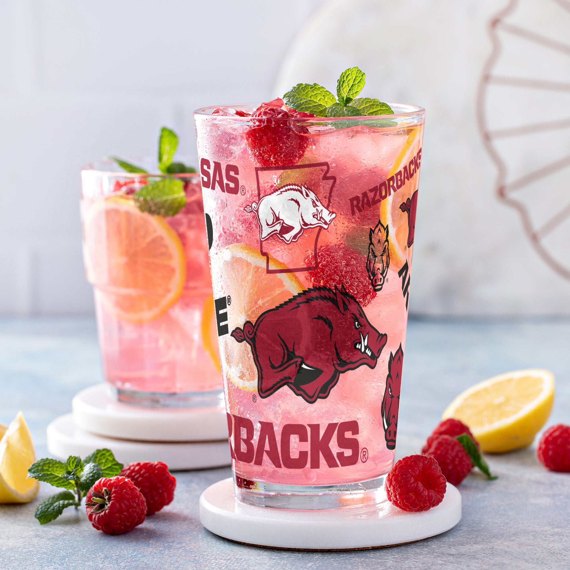 Set of 2 Arkansas Razorbacks 16oz Medley Pints