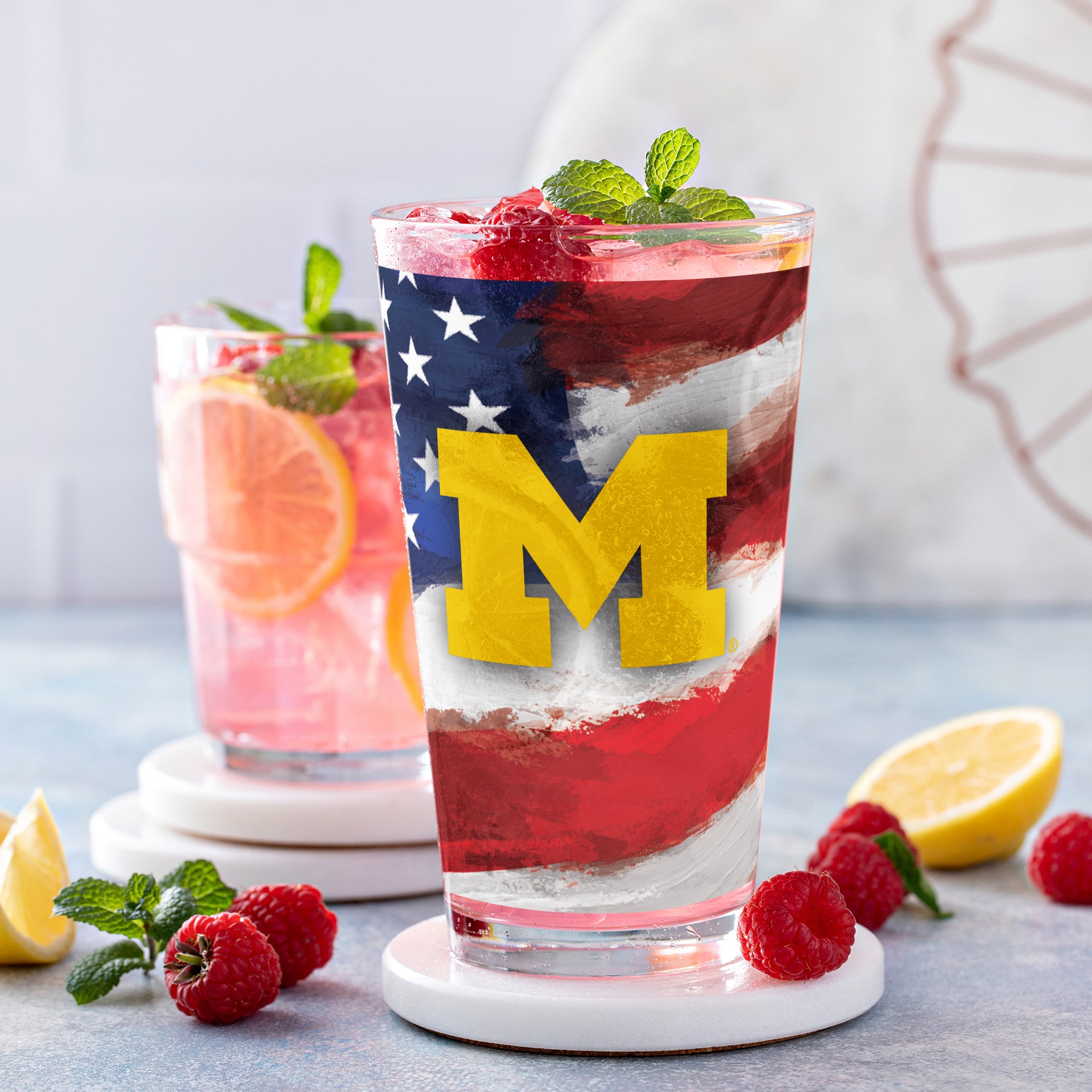 Set of 2 Michigan Wolverines 16oz Americana Pints