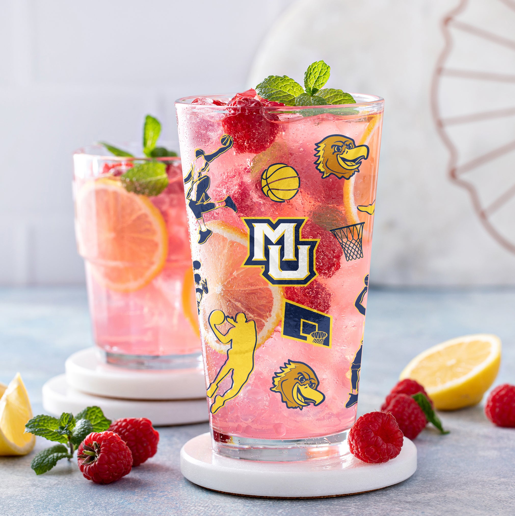 Set of 2 Marquette Golden Eagles Basketball Sketch 16oz Pints