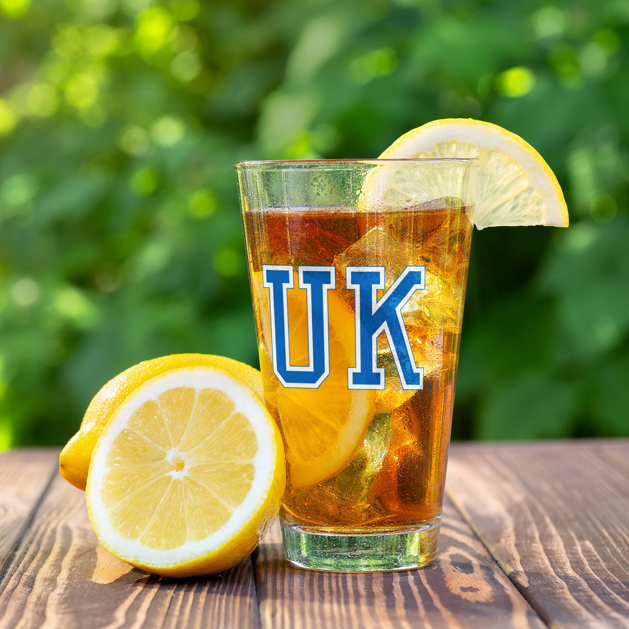 Set of 2 Kentucky Wildcats College Vault Sketch 16oz Pints