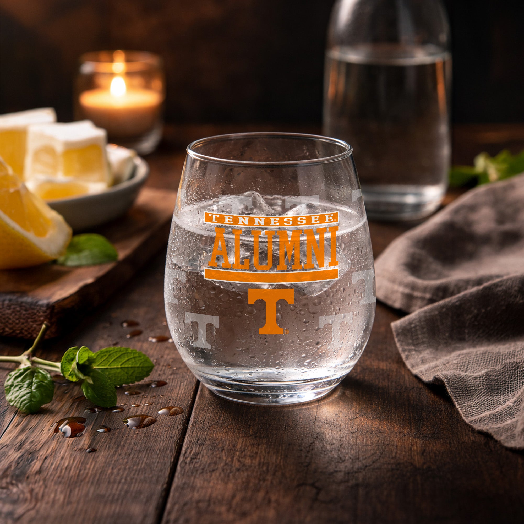 Set of 2 Tennessee Volunteers Alumni 15oz Stemless